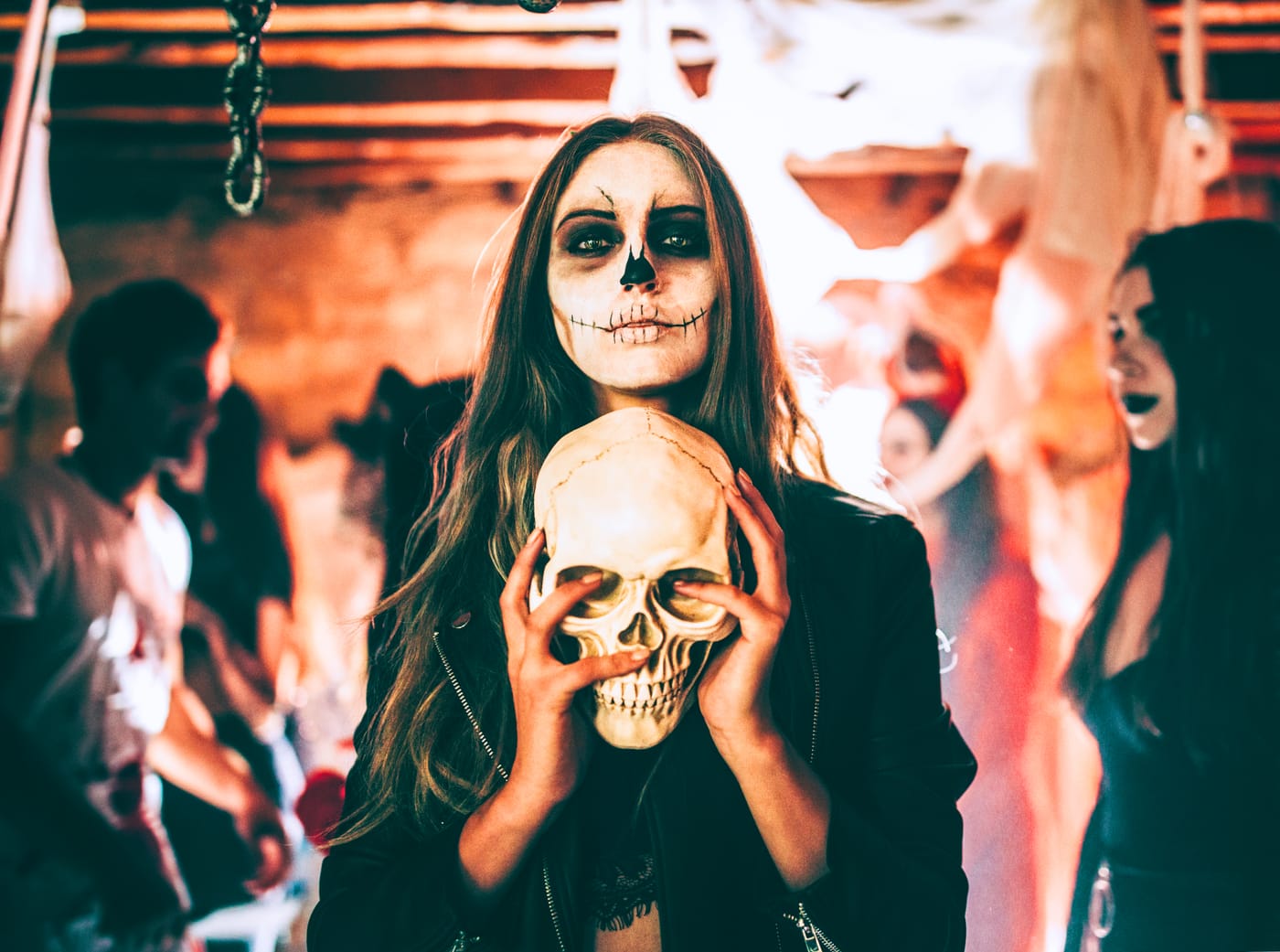 Tiempos de fantasmas y sobre mi relación con la mujer esqueleto