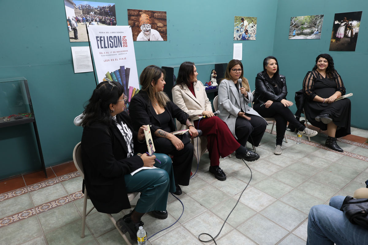 Conversatorio "las de aquí: escritoras sonorenses contemporáneas" en la felison 2024