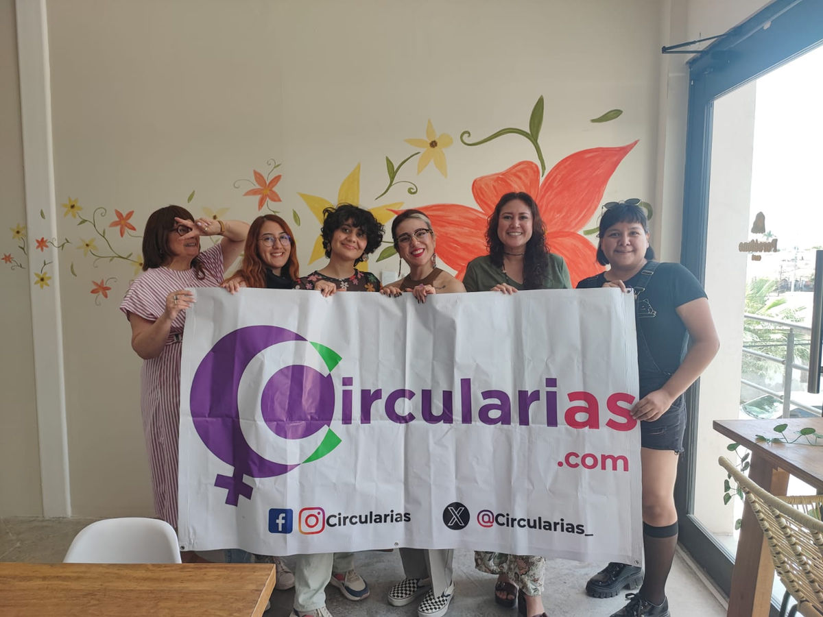 taller de autorretrato literario en perséfone café