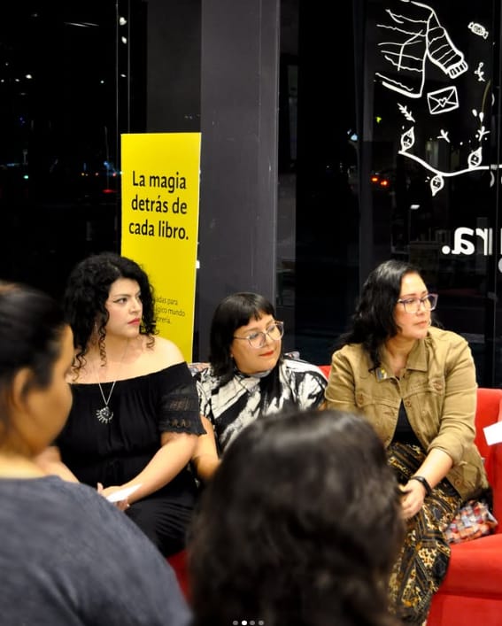 mesa de diálogo: donde leemos juntas. la lectura de autoras en espacios donde habita lo común.